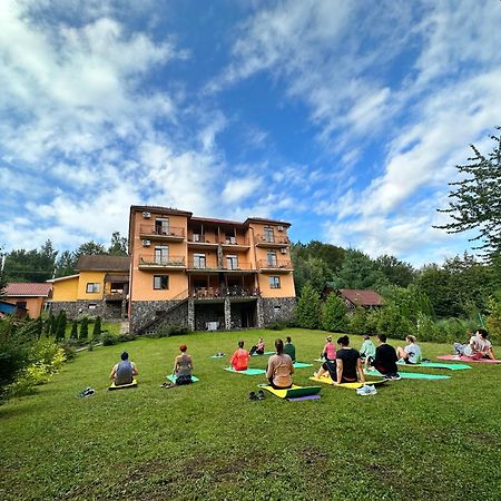 Vovk Gasthaus シンヤク エクステリア 写真